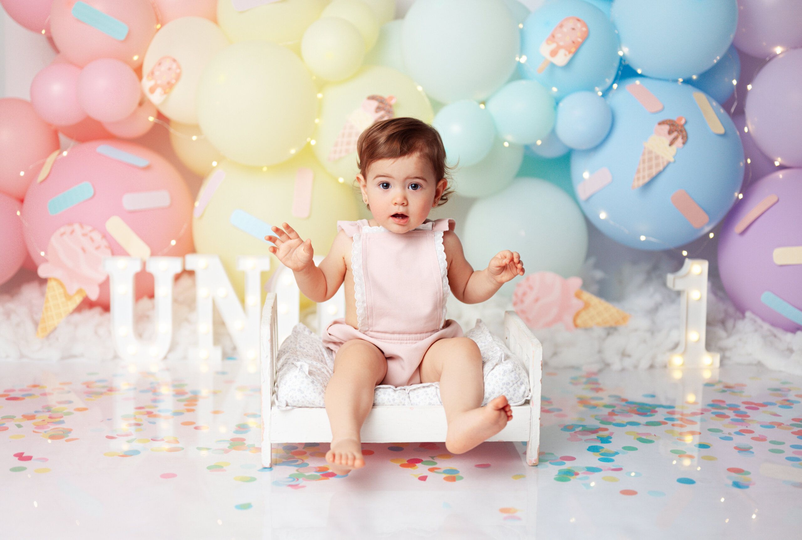 Reportaje de cumpleaños en Granada sesión de bebé en granada fotografia infantil granada reportaje primer añito bebe en granada smashcake en granada cumpleaños en Granada celebración cumpleaños en granada